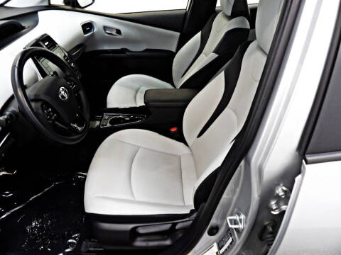 2020 Toyota Prius XLE AWD-e