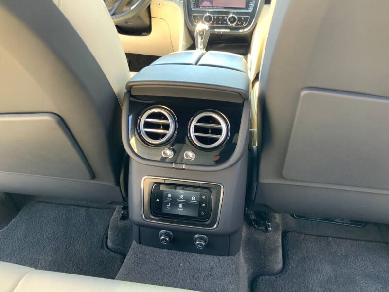 2019 Bentley Bentayga V8