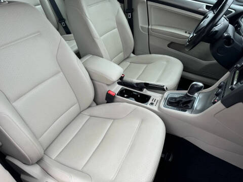 2015 Volkswagen Golf SportWagen