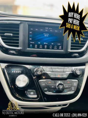 2018 Chrysler Pacifica Touring Plus