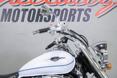 2023 Suzuki Boulevard C50T