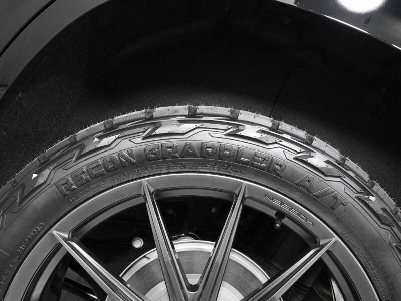 2025 Cadillac Escalade-V