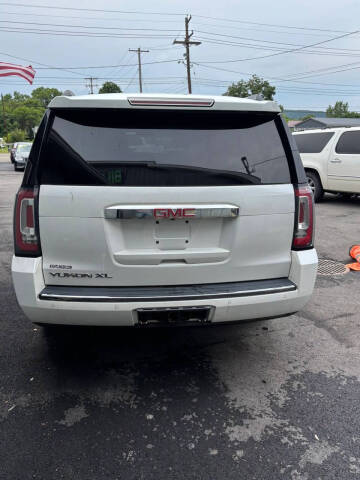 2018 GMC Yukon XL Denali