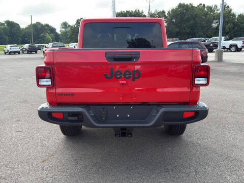 2025 Jeep Gladiator Sport S