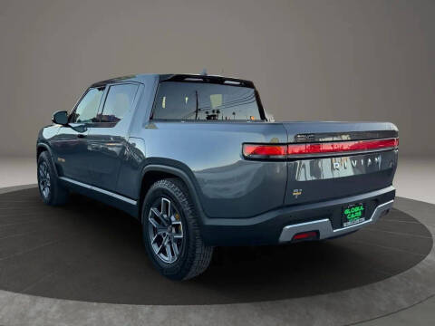 2023 Rivian R1T Adventure