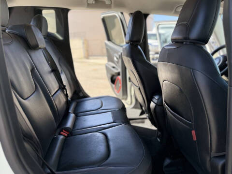 2016 Jeep Renegade Trailhawk