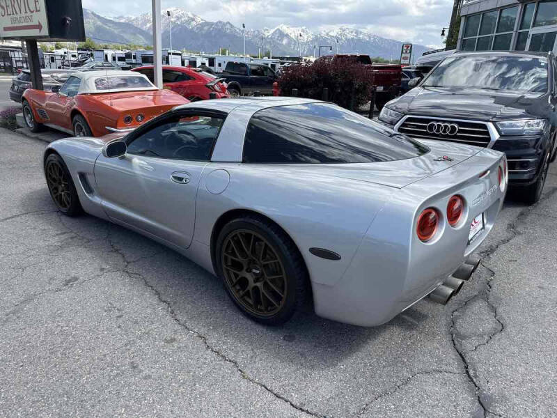 2004 Chevrolet Corvette
