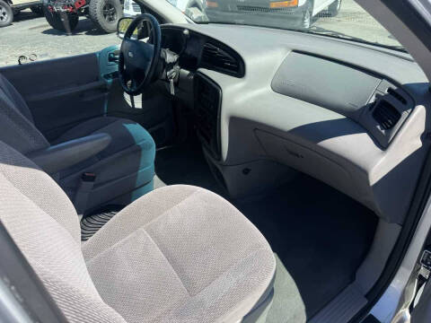 2001 Ford Windstar LX