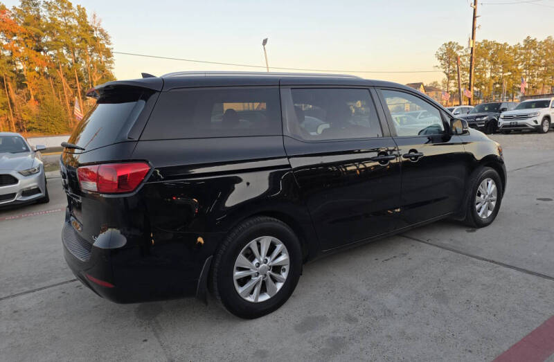 2015 Kia Sedona LX