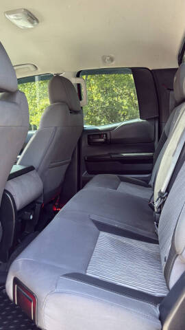 2015 Toyota Tundra SR5