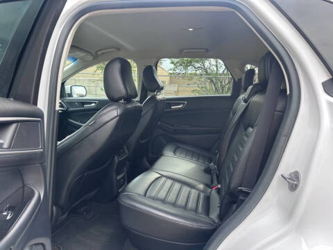 2020 Ford Edge SEL