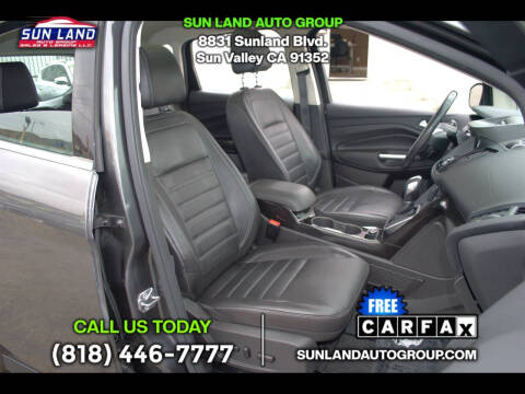 2017 Ford C-MAX Energi Titanium