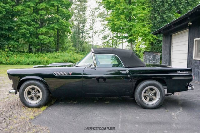 1955 Ford Thunderbird