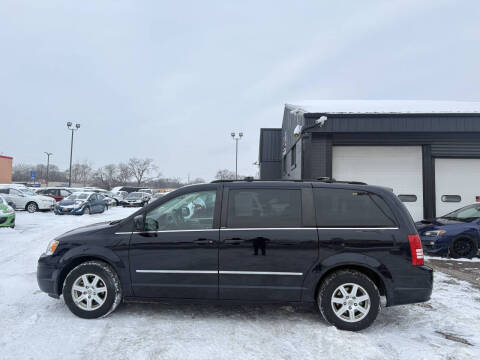 2010 Chrysler Town and Country Touring