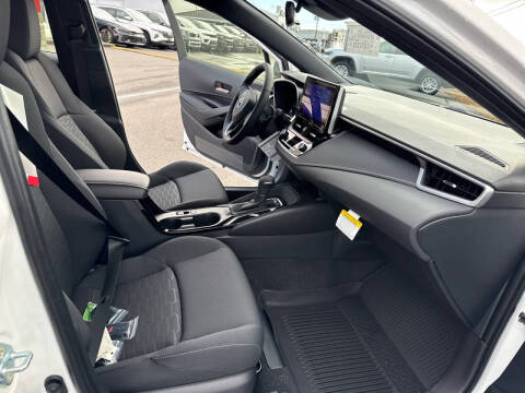 2026 Toyota Corolla Hatchback SE