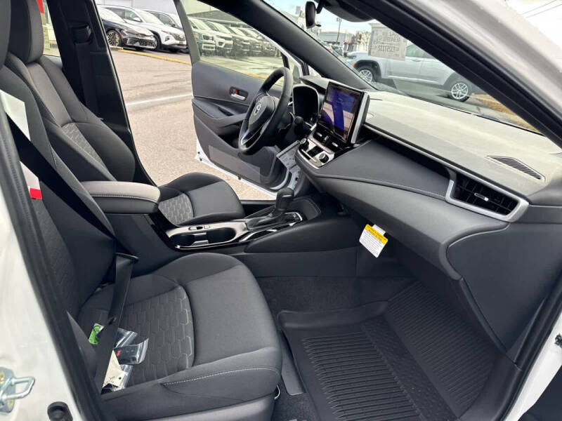 2026 Toyota Corolla Hatchback SE