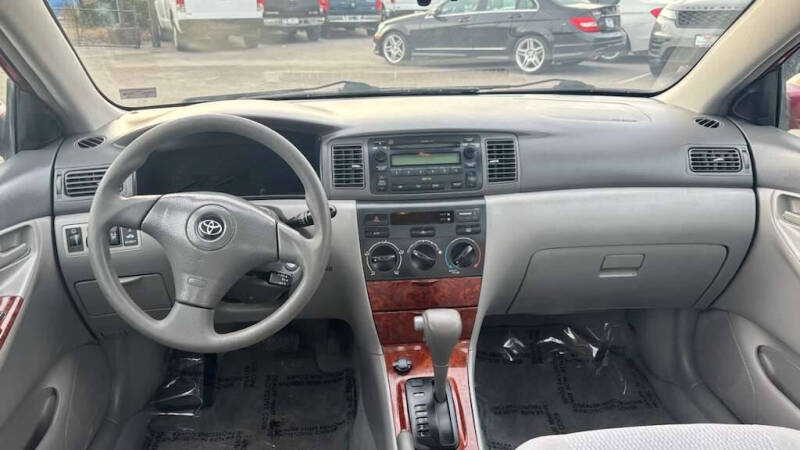 2006 Toyota Corolla LE