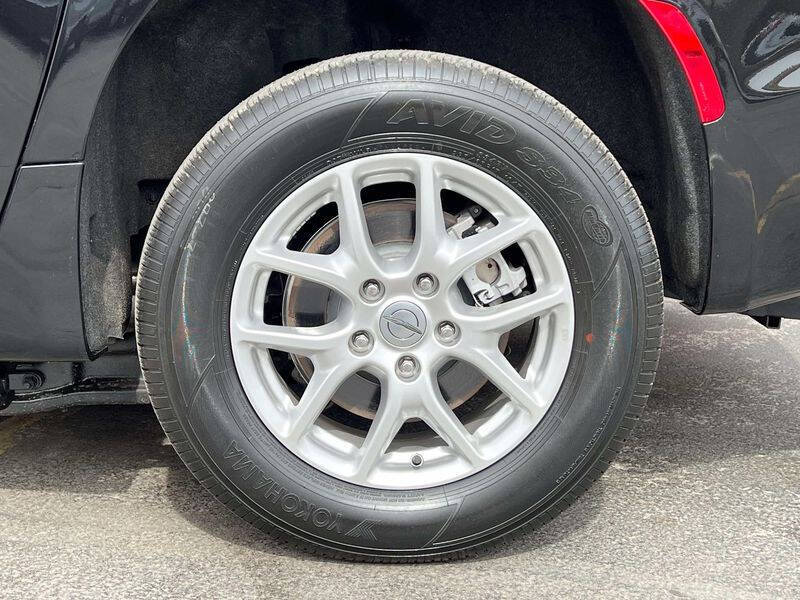 2024 Chrysler Pacifica Touring