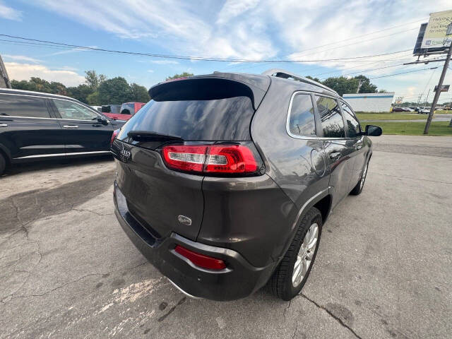 2018 Jeep Cherokee for sale at KAISER MOTOR CARS.LLC in Bowling Green, KY