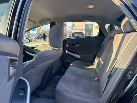2010 Toyota Prius II