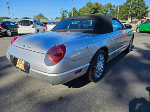 2004 Ford Thunderbird Deluxe