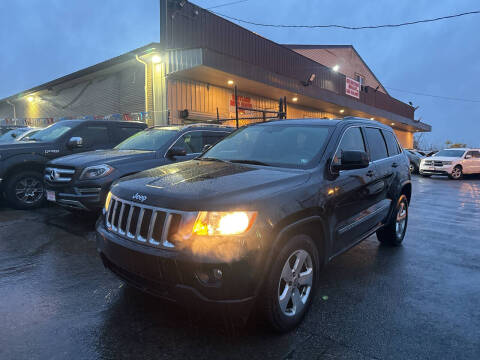 2012 Jeep Grand Cherokee for sale at Six Brothers Mega Lot in Youngstown OH