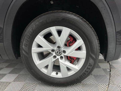 2020 Volkswagen Atlas Cross Sport S