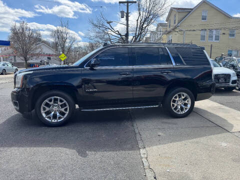 2017 GMC Yukon SLT