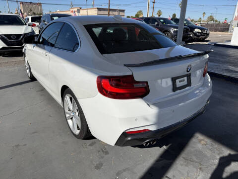 2015 BMW 2 Series 228i