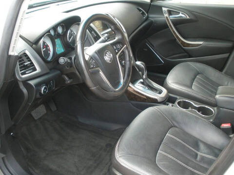 2012 Buick Verano Leather Group