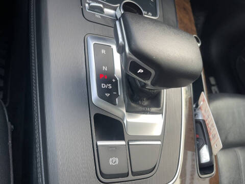 2019 Audi Q5 quattro Premium Plus 45 TFSI