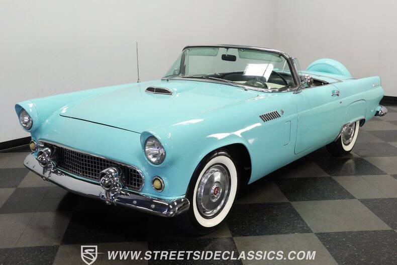 1956 Ford Thunderbird
