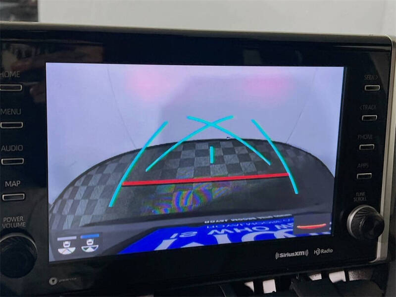 2022 Toyota RAV4 Hybrid SE