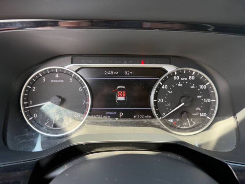 2022 Nissan Pathfinder SV