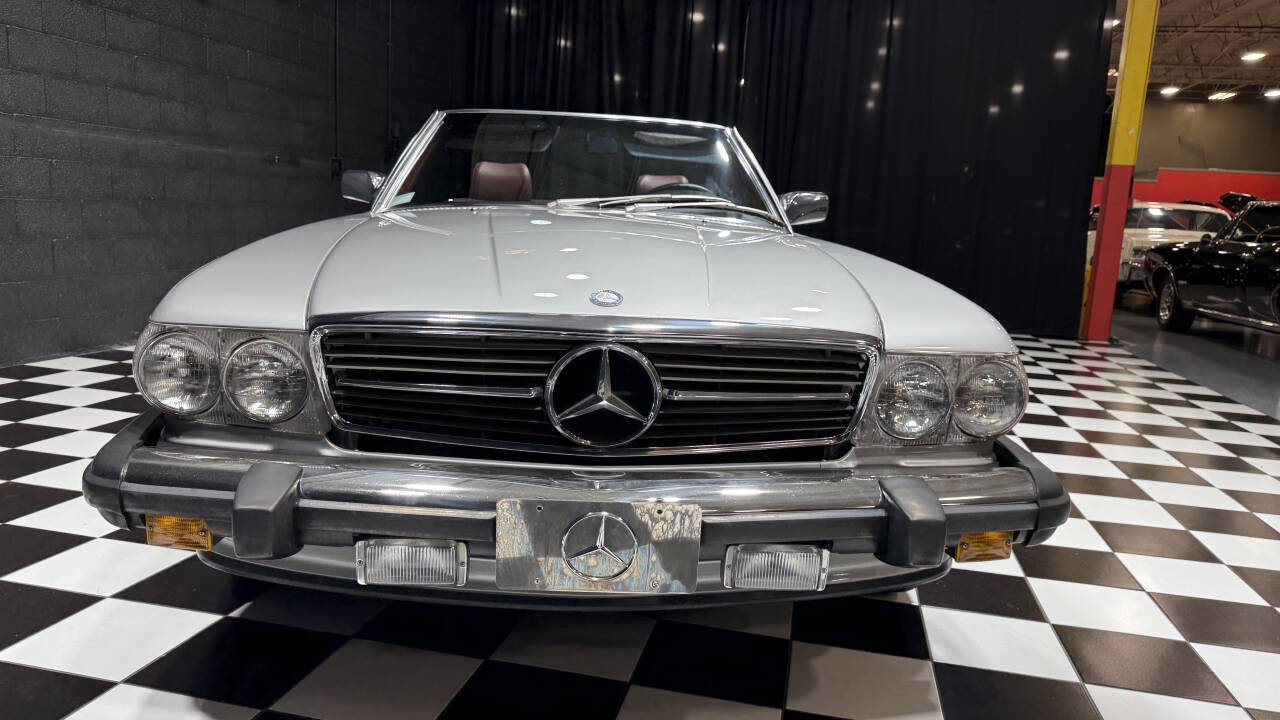 1988 Mercedes-Benz 560-Class 16