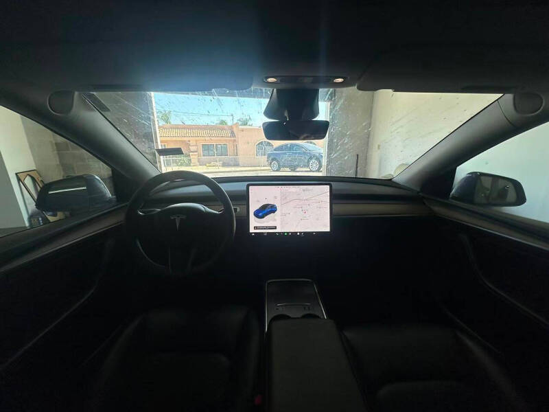 2024 Tesla Model Y Long Range