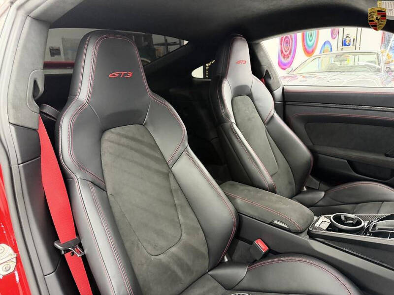 2022 Porsche 911
