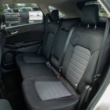 2018 Ford Edge SE