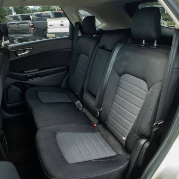 2018 Ford Edge SE