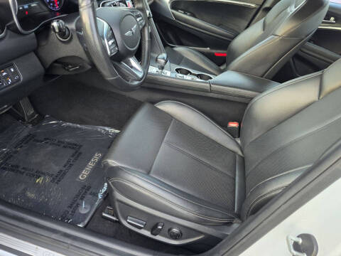 2020 Genesis G70 2.0T