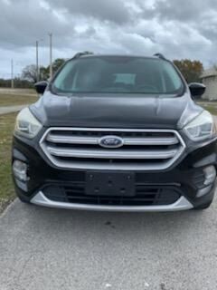 2017 Ford Escape  - $13,500