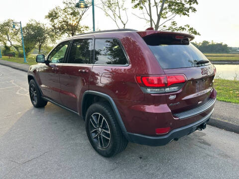 2018 Jeep Grand Cherokee Trailhawk