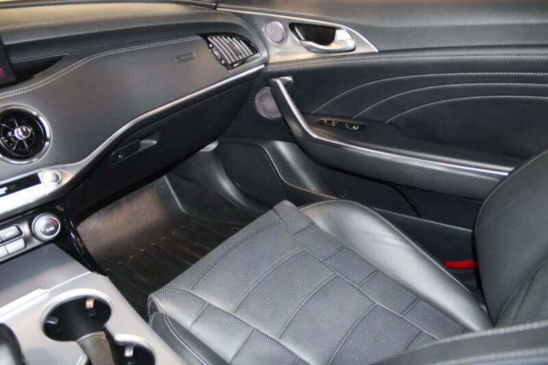 2022 Kia Stinger