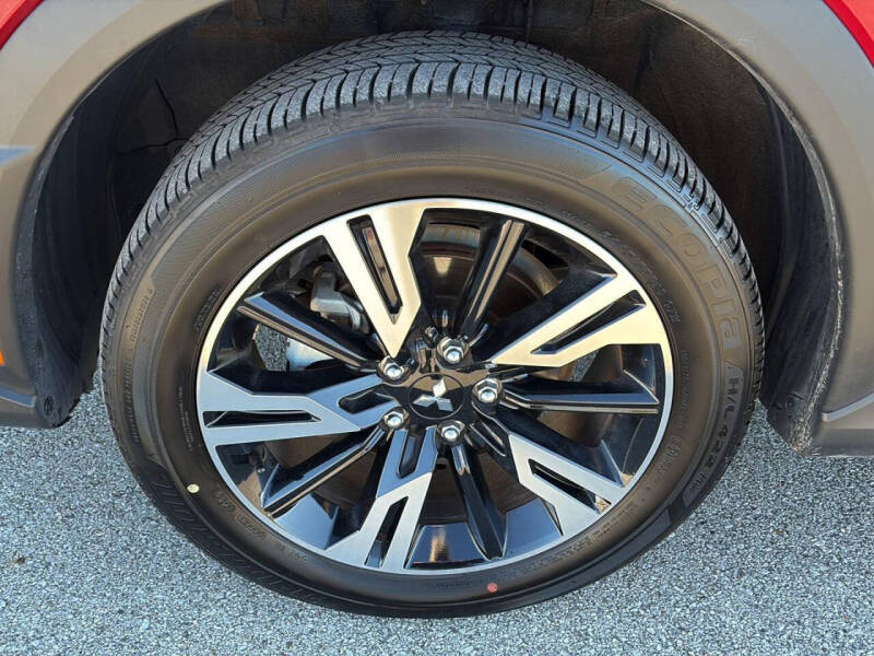 2025 Mitsubishi Eclipse Cross SE