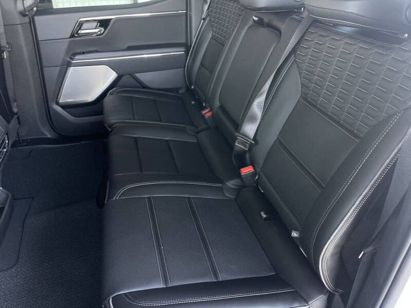 2025 GMC Sierra EV Denali