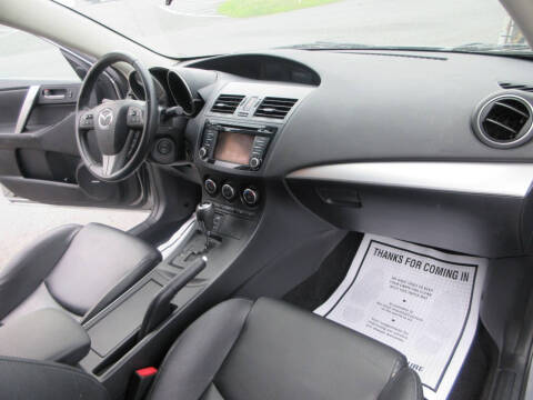 2013 Mazda MAZDA3 i Grand Touring