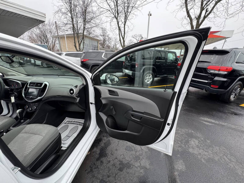 2017 Chevrolet Sonic LT Auto Fleet