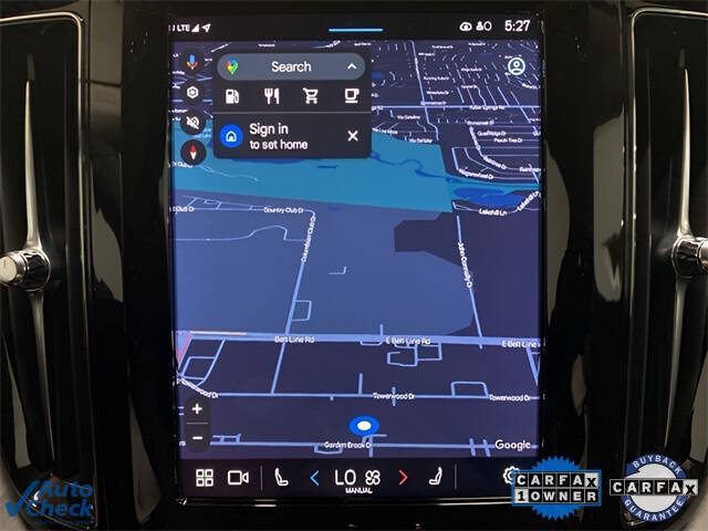 2025 Volvo XC60 B5 Plus Dark Theme