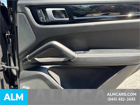 2022 Porsche Cayenne