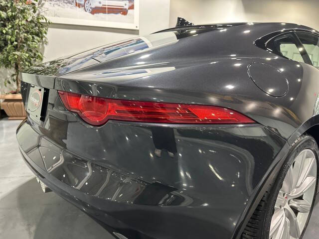 2017 Jaguar F-TYPE Premium